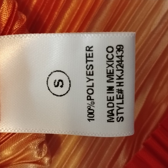 Fashion Nova Women's Sunset Cruise Plisse Jumpsuit, Size: S, NWT - Picture 7 of 15